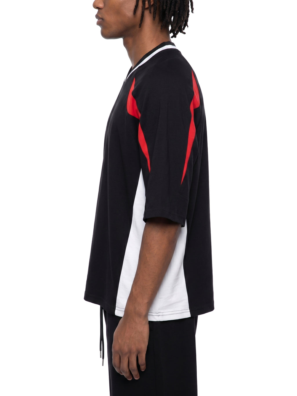 Streetwear red and black oversized v neck t